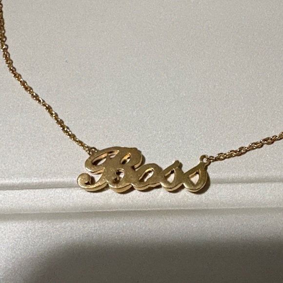 Stella & Dot Gold Script Necklace - Picture 2 of 4